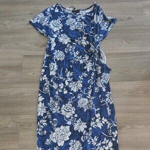 Ronni Nicole  Wrap Maxi Dress